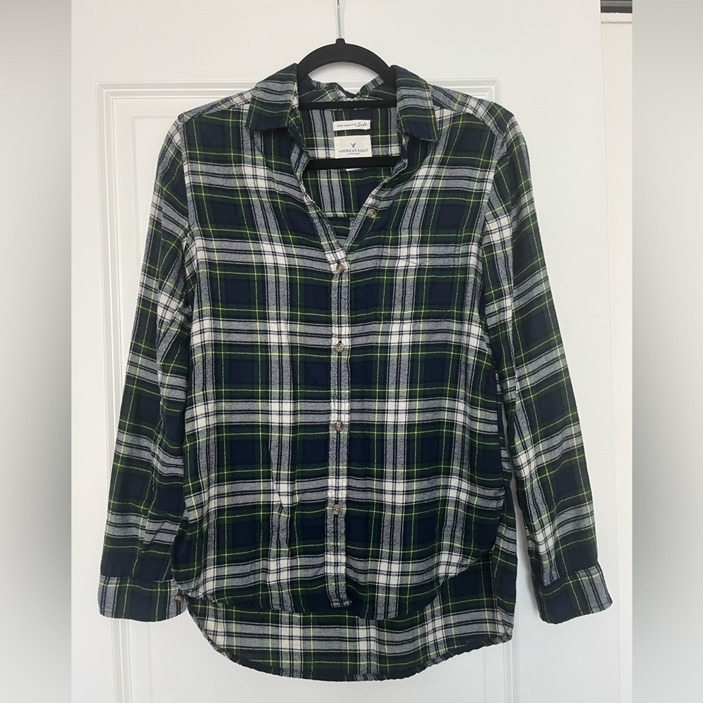 American Eagle XS Plaid Shirt